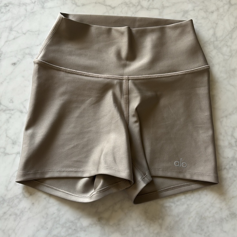ALO 3" HIGH-WAIST AIRLIFT SHORT XXS - Picture 5 of 8